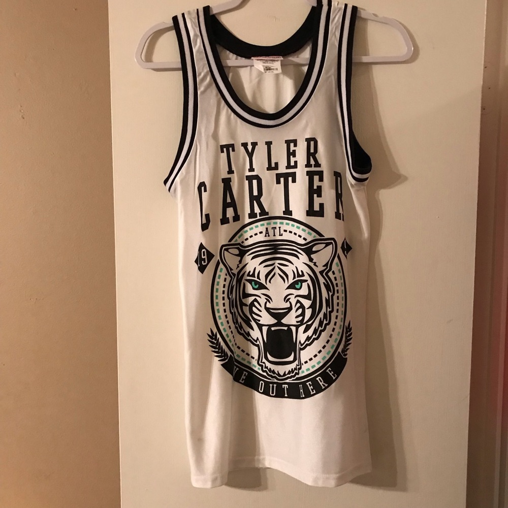 Tyler Carter Jersey